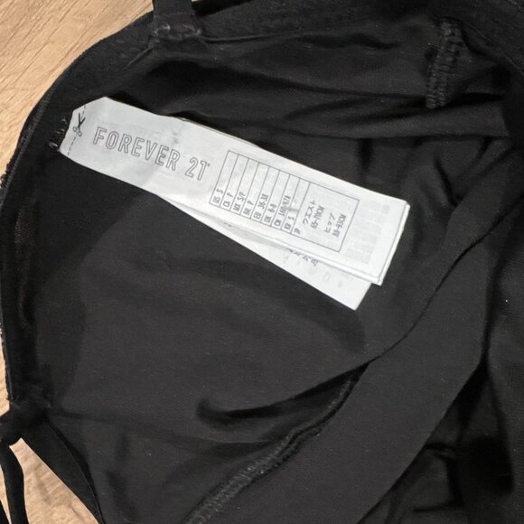 Forever 21 Black V-Neck Leotard Bodysuit Size Small - Picture 5 of 5